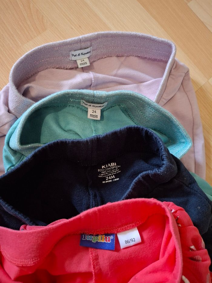 Lot 4 pantalons/bas - photo numéro 2
