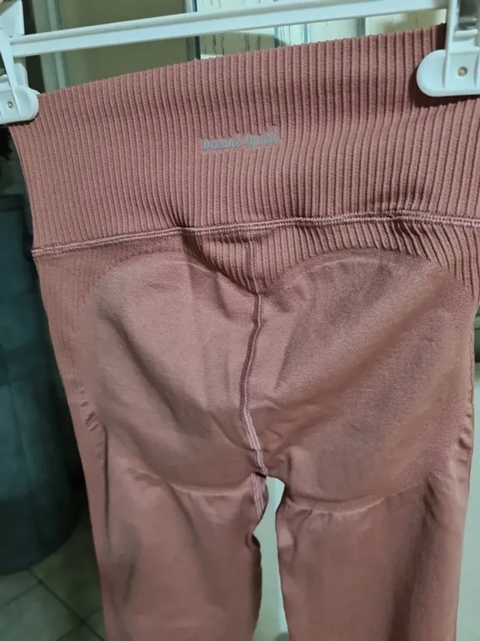 Lot brassière  et leggins oceans apart - photo numéro 10