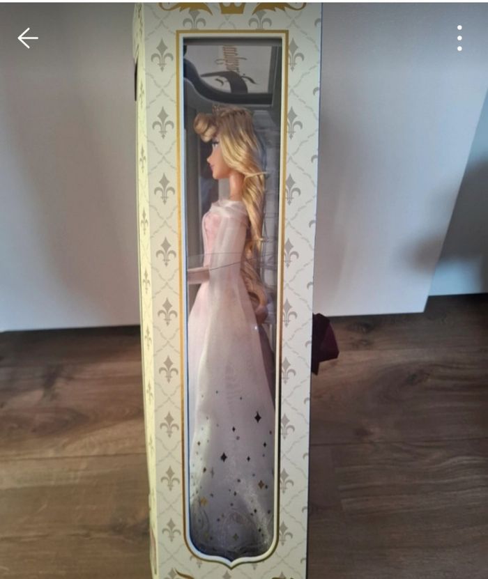 Poupée Aurore 70e anniversaire de Disneyland Resort en édition limitée, La Belle au Bois Dormant, 40,5 cm - photo numéro 3