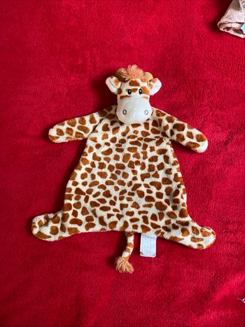 Kimbaloo la halle doudou vache girafe Ecru taches marron roux etat neuf