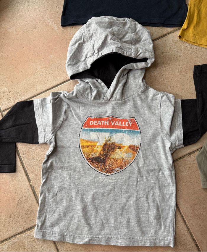 Lot 5 Tee-shirts manches longues 4 ans garçon - photo numéro 6