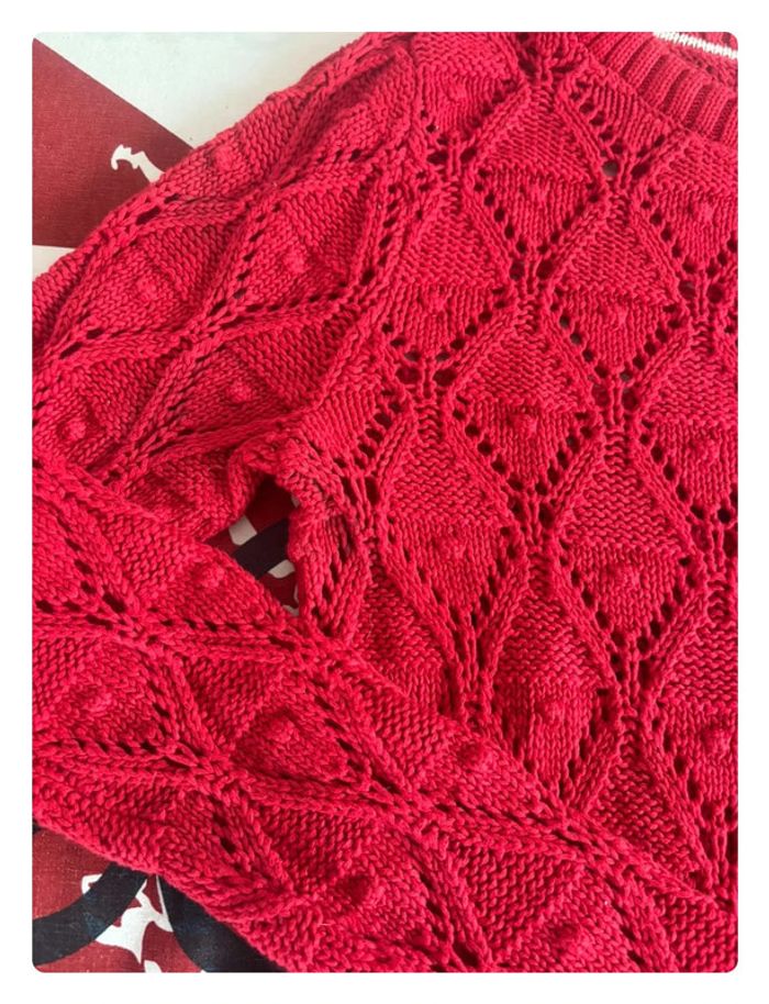 Pull Torsadé Tommy Hilfiger rouge taille L motif broderie - photo numéro 3