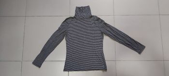 Sous pull S