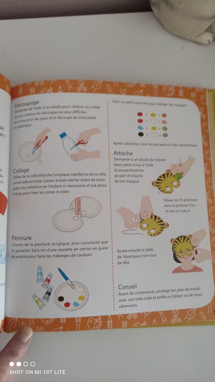 Livre masques - photo numéro 4