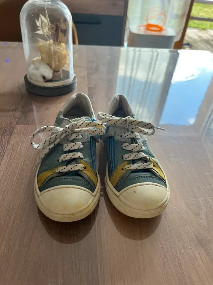 Chaussure - 28