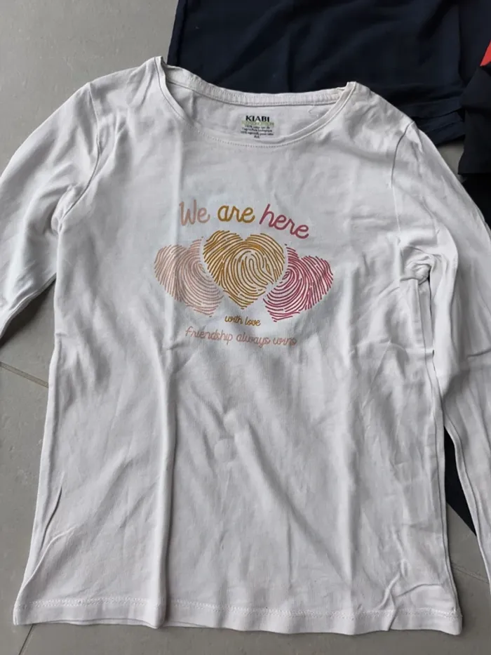 Lot t-shirt manches longues 8 ans - photo numéro 2