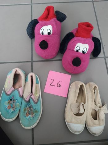 Lot 3 paires pointure 26