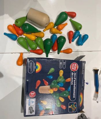 Jeu emboîtement bois avec numéro