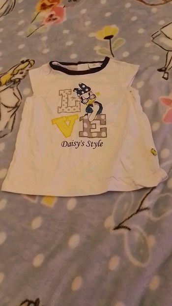 T-shirt Disney Daisy 9 mois neuf