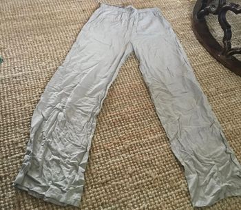 pantalon marron beige marque pull&bear