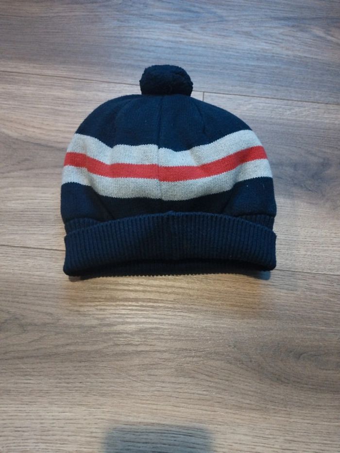 Bonnet cars rembourré - photo numéro 2