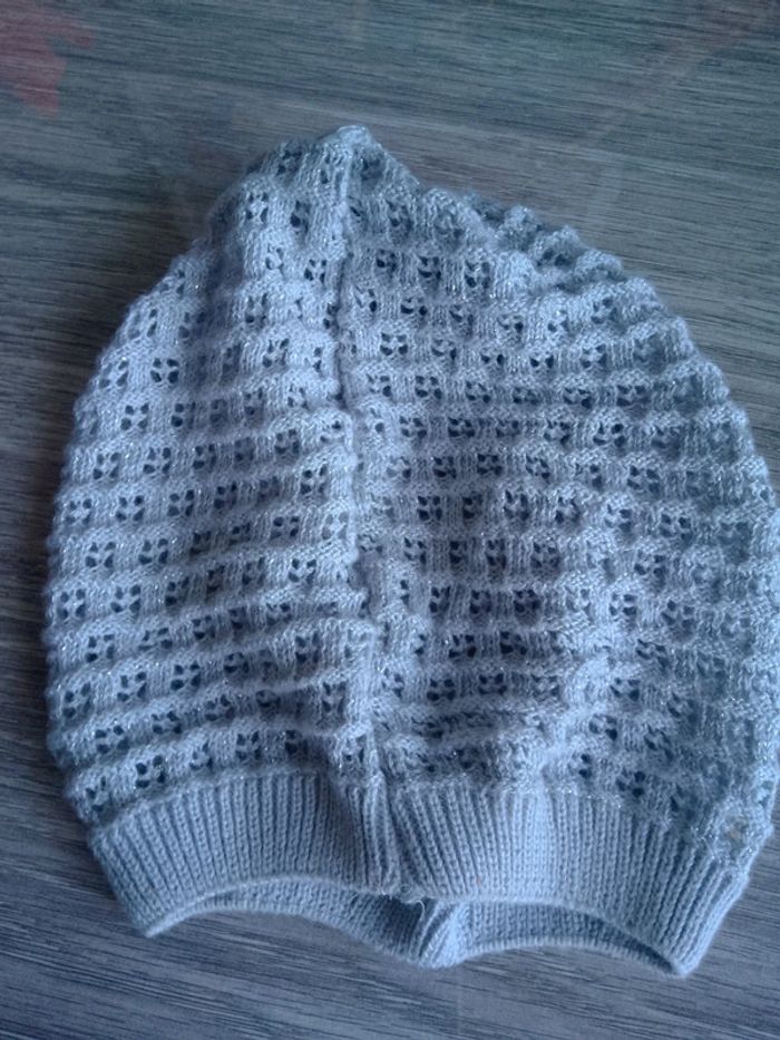 Bonnet - photo numéro 2