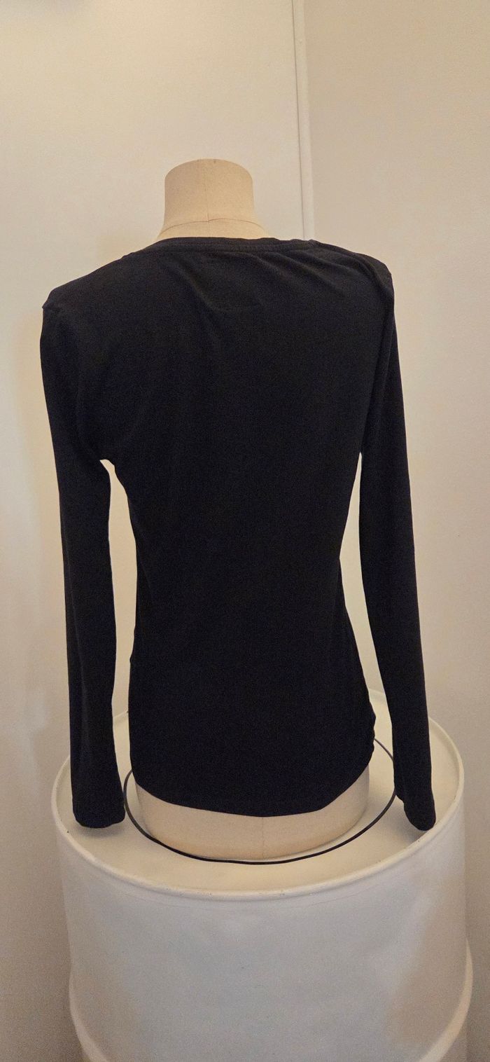 T-shirt noir Kaporal femme taille L – col V – logo sequins violets – excellent état - photo numéro 9