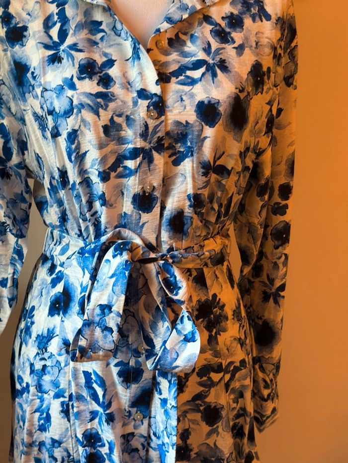 Robe chemise fleurie bleu neuve H&M – Taille XS - photo numéro 3