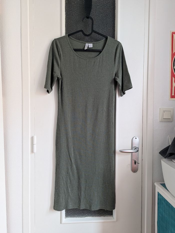 Robe longue kaki h et m taille M 38