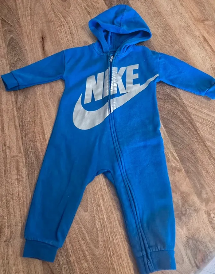 Combinaison Nike