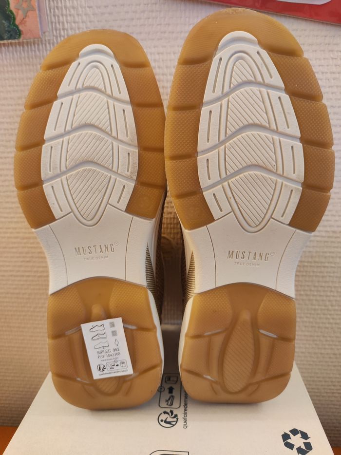 🎁neuf🎁Basket femme couleur crème taille 38Mustang 🎁 Envoye rapide aujourd'hui ou demain 🎁 - photo numéro 3