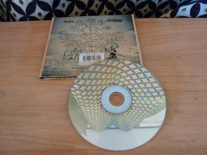 Enigma Coffret cd love sensualite devotion musique audio TBE - photo numéro 3