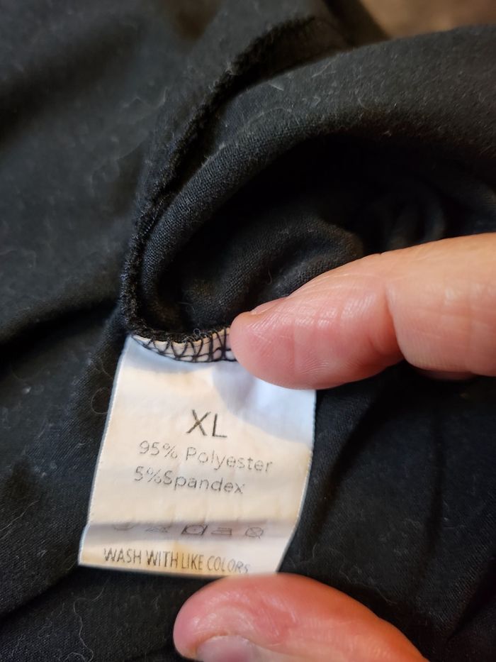 T-shirt femme taille XL - photo numéro 4