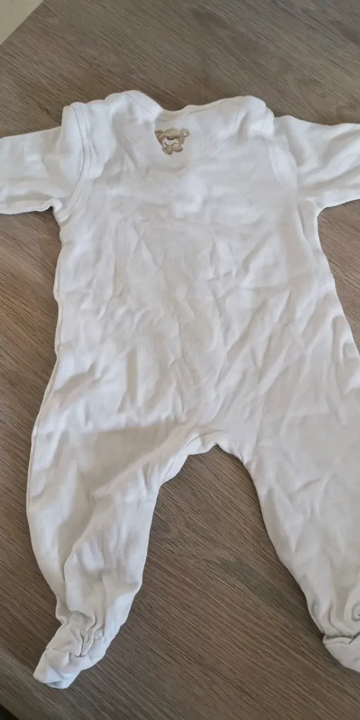 Pyjama fin - photo numéro 2