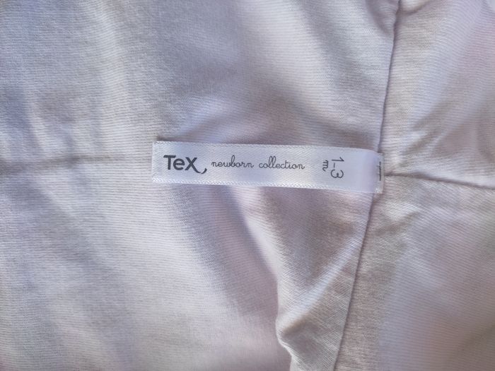 Gilet rose et blanc 1-3 mois - photo numéro 3