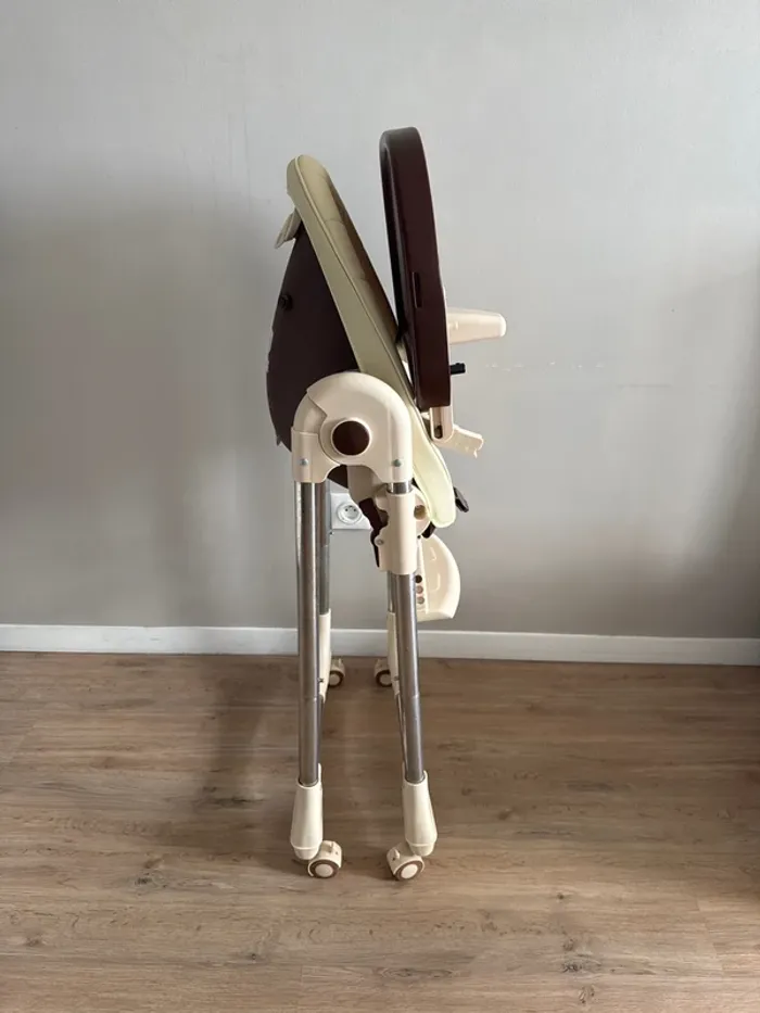 Chaise haute bébé pliable - photo numéro 16