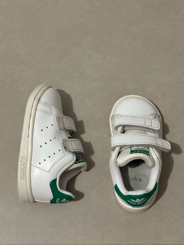 Lot de chaussure taille 20 et 21 - photo numéro 2