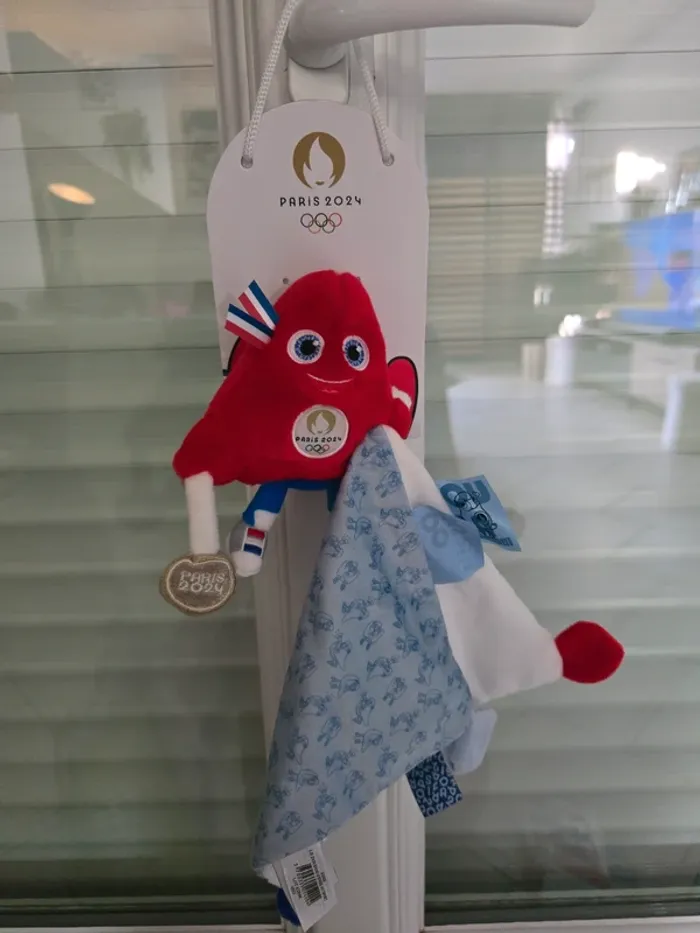 doudou mascotte jo 2024 14 cm doudou et compagnie