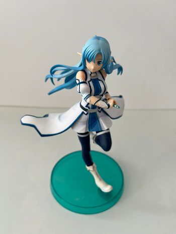 Sword art online figurine asuna