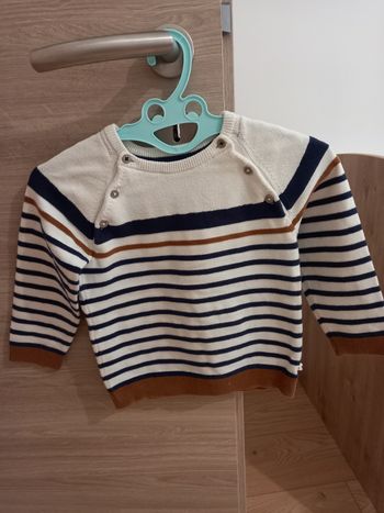 Joli petit pull garçon blanc et rayé 23 mois okaidi