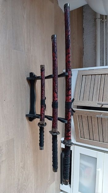 Ensemble katana 100cm + wakizashi + tantô + support