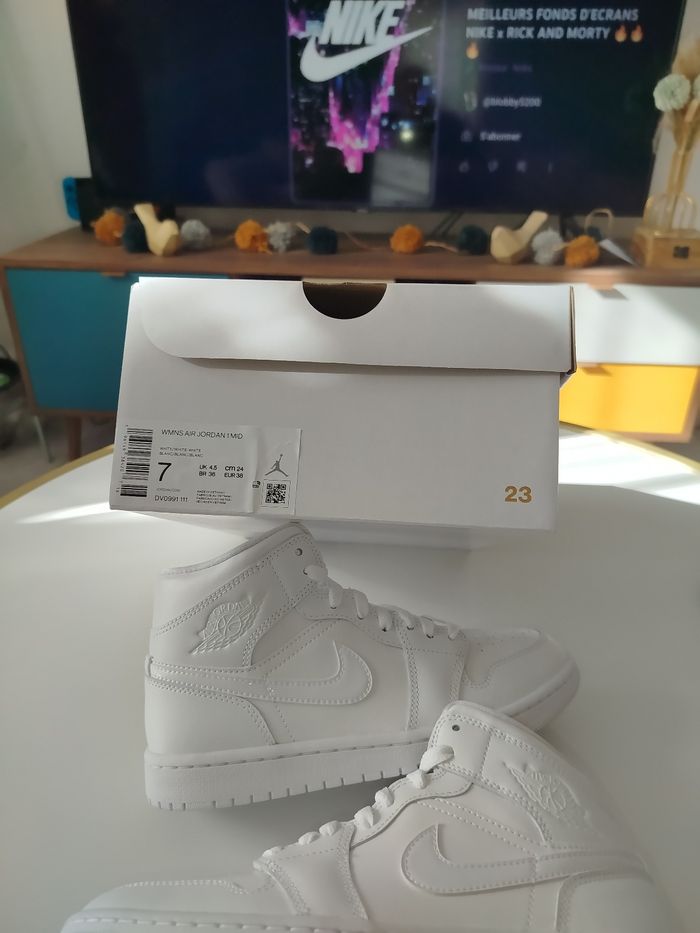 Air Jordan wmns pointure 38 - photo numéro 8