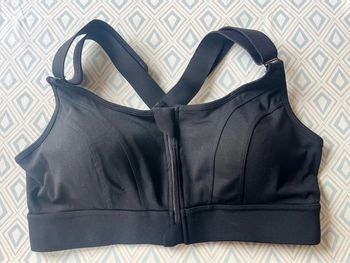 Brassière de sport neuve