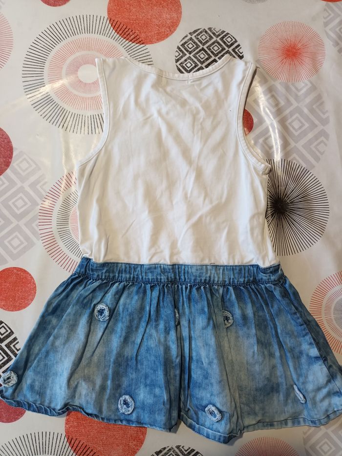 Lot 3 robes Taille 4 ans - photo numéro 10