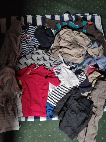 Lot vêtements 4 ans