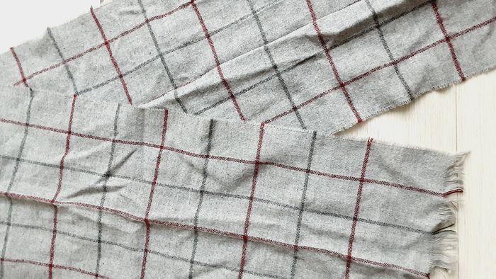 Écharpe homme grise à carreaux 125 x 28 cm - photo numéro 2