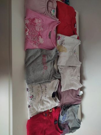 Lot de 10 t-shirt manches longues 4 ans