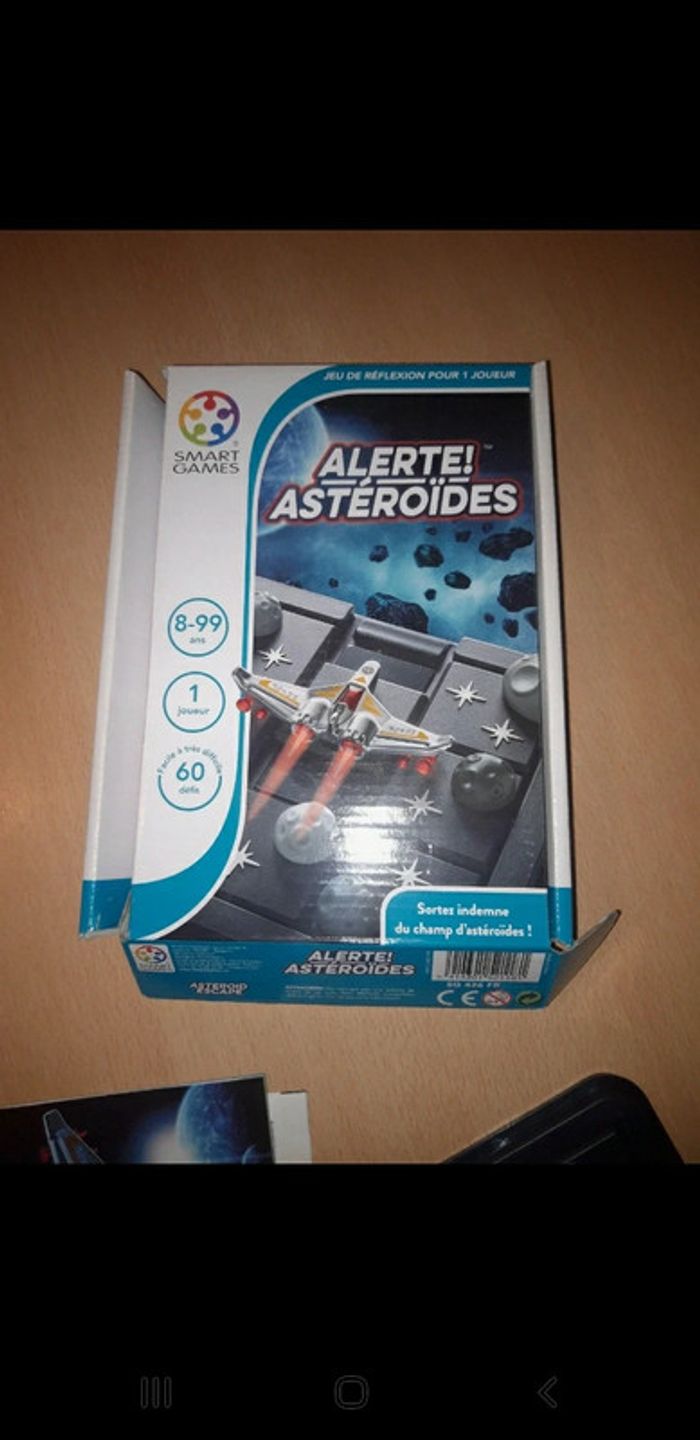 Jeu Smart games Alerte Astéroïdes