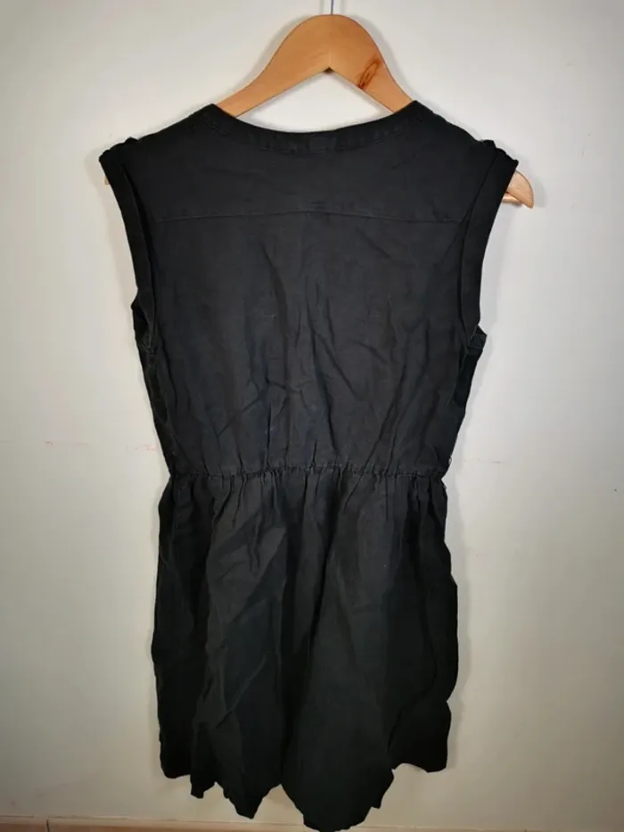 C33 robe noir Monoprix 38 - photo numéro 2
