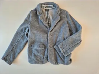 👦 Veste