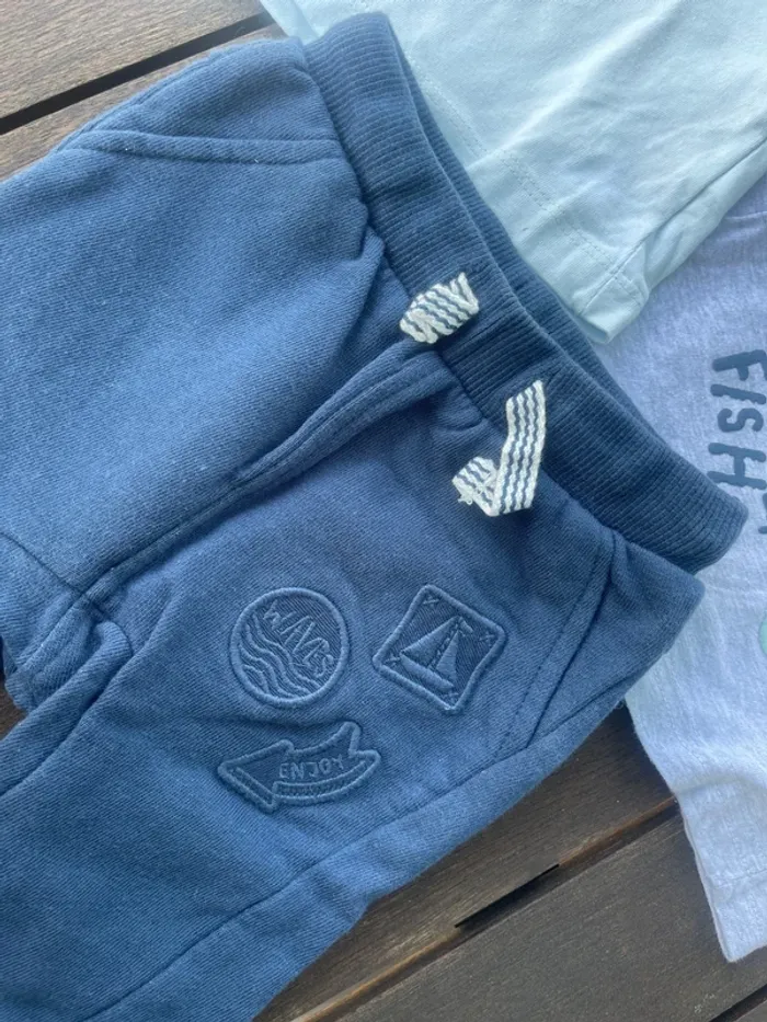 TEE shirt et jogging 6 mois - photo numéro 3