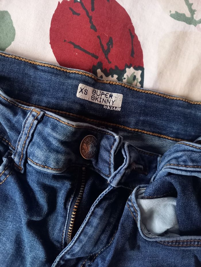 Skinny 14 ans - photo numéro 2