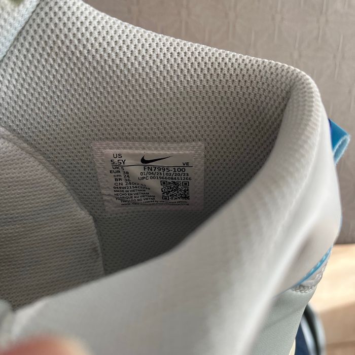 Basket NIKE - photo numéro 4