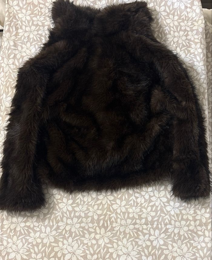 Veste en fausse fourrure marron neuf S/M - photo numéro 4