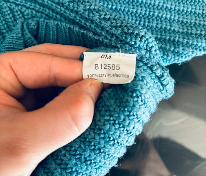 Gilet à capuche / Taille 6 mois - photo numéro 3