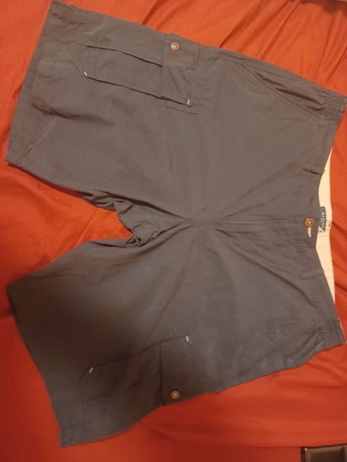 28 Short - photo numéro 2