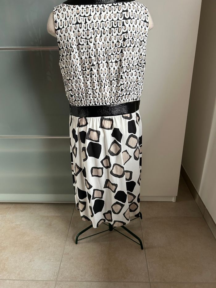 Robe Caroline Biss 42 - photo numéro 7