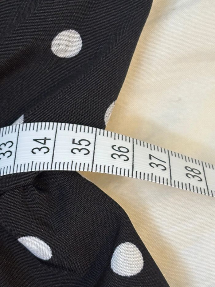 Belle robe pin up noire à pois blanc avec lacets au dos + jupon M/38 - photo numéro 6