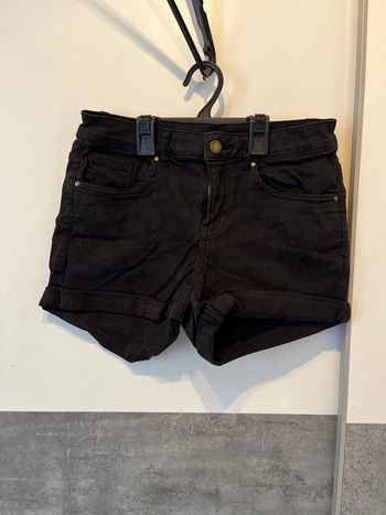 Short Noir