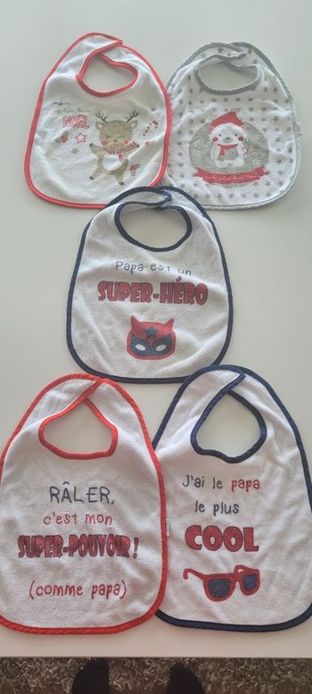 Lot de bavoirs